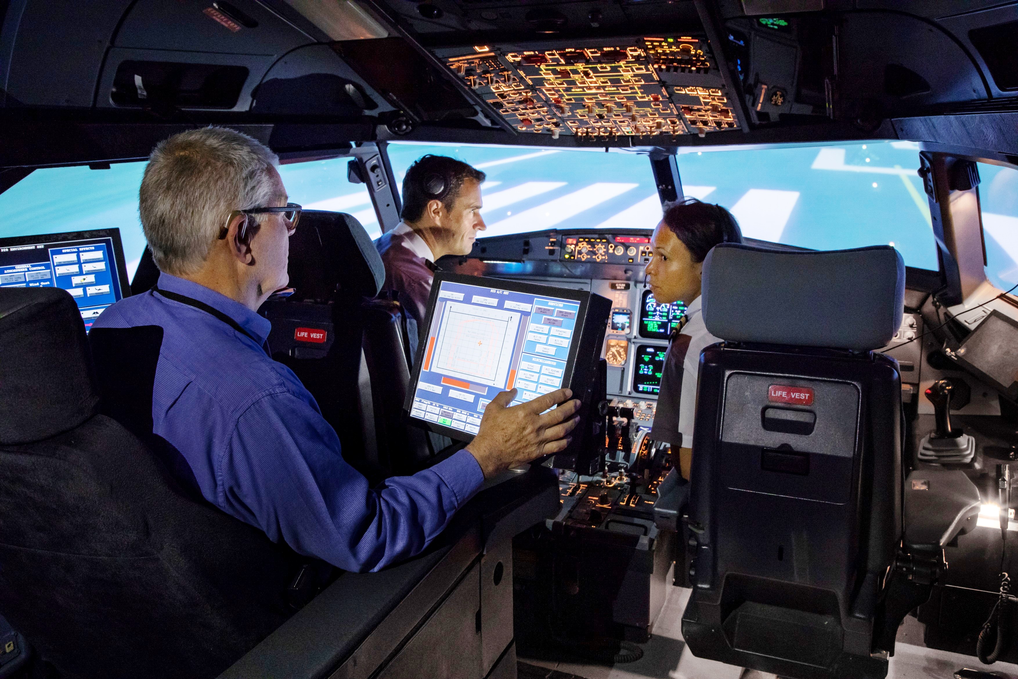 Air One Aviation acquires QSL ADS Advance